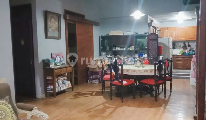 Rumah Komplek Sukaluyu Sayap Riau Dekat Perkantoran