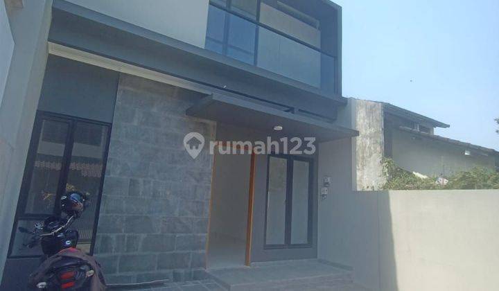 Rumah Minimalis Baru Cijagra Dekat Perkantoran  1