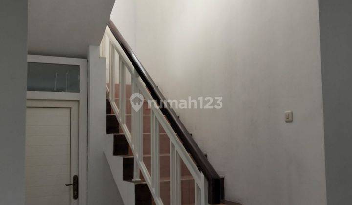 Rumah 2 Lantai Dalam Cluster Dekat Perkantoran 2