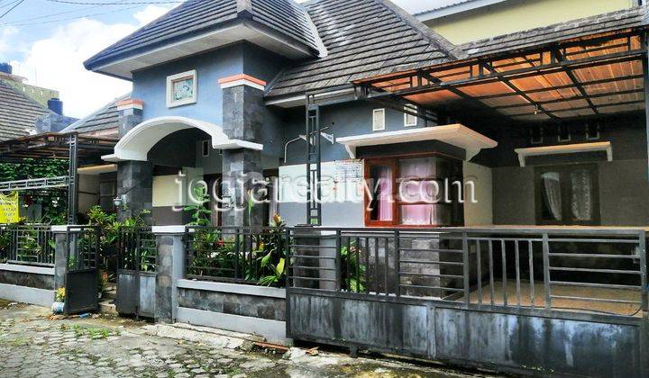 Rumah di Sewakan Dalam Perumahan Jogja Dekat Kampus UGM di Sleman Yogyakarta 2 Lantai 2