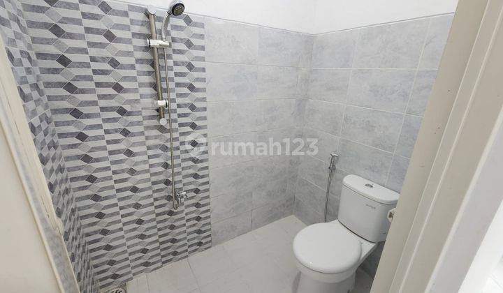 Dijual Rumah dekt anjasmoro raya SHM di Kenconowungu 7