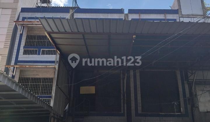 JUAL CEPAT DAN MURAH Ruko 2 Unit di Letjen Soeprapto 2