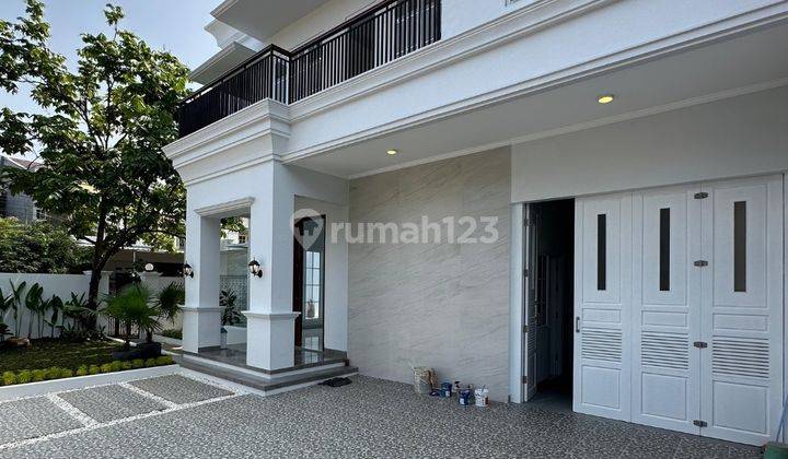 Rumah Elegan Desain American Classic di Lebak Bulus, Jakarta Selatan 2