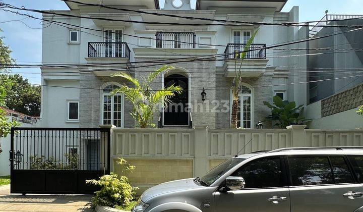 Rumah Mewah Modern Classic House at Kebayoran Baru, Jakarta Selatan. 1