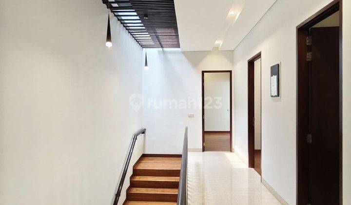 Rumah Modern Tropical dengan Kolam Renang di Cipete, Jakarta Selatan. 2