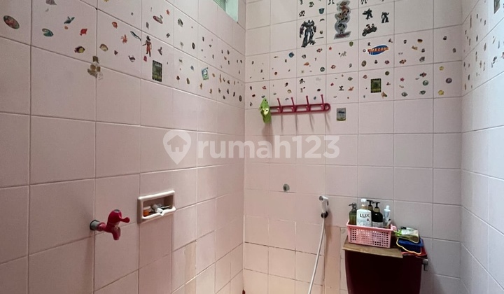 Dijual Rumah Cantik Siap Huni di Kramat Kwitang Jakarta Pusat 2