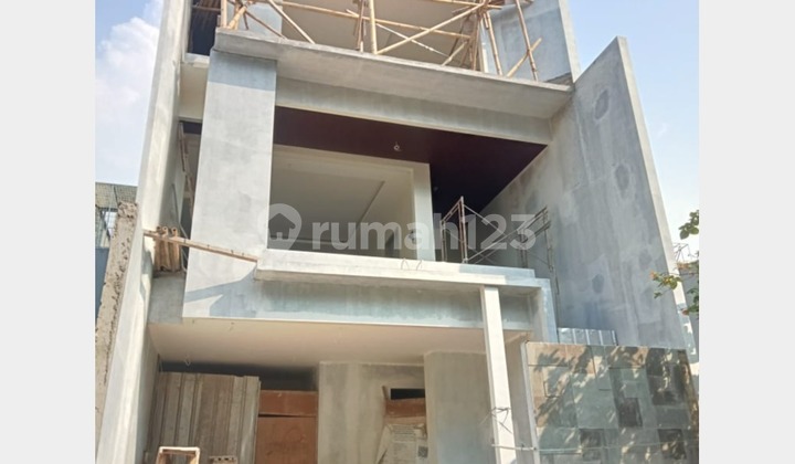 Rumah Baru Milenial di Permata Buana Jakarta Barat