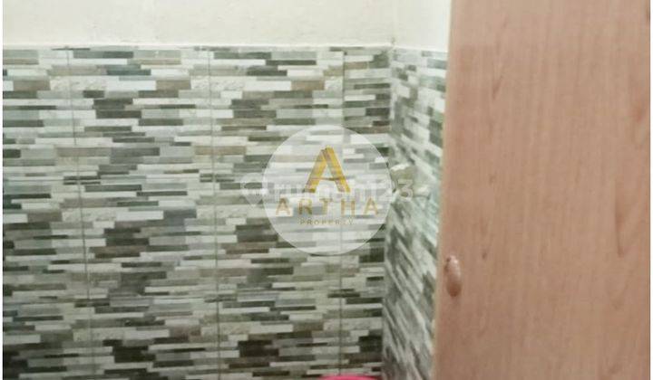 Jual rumah 3 lantai di Cihanjuang Bagus siap huni 4