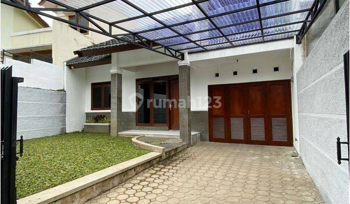 Rumah 2 Lantai Siap Huni di Pondok Hijau Gegerkalong  1