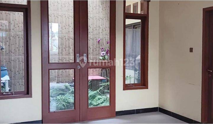 Rumah Siap Huni 2 Lantai Di Riung Bandung  2