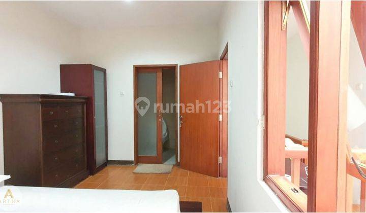 Rumah Kontrakan 2 Lantai di kota Baru Parahyangan Semi Furnished  2