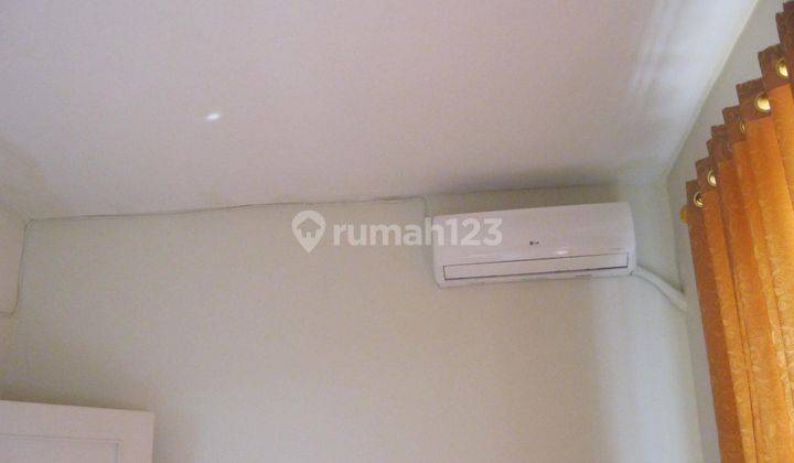 Disewakan Rumah Resident One , Cantik Cocok Untuk Pasangan Muda 2
