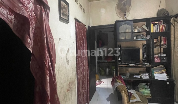  Rumah Hitung Tanah  di Sayap Otista Bandung, Bandung Kota 2