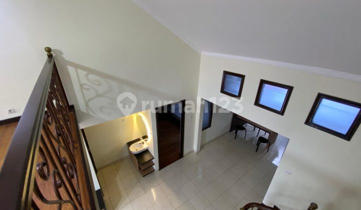 Rumah di Kota Baru Parahyangan Bandung, Bandung 1