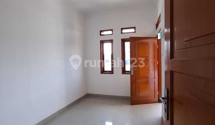 Nice House in Sayap Buah Batu, Bandung Nice House in Sayap Buah Batu, Bandung