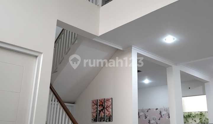 For Sale Home in Taman Kopo Indah 2