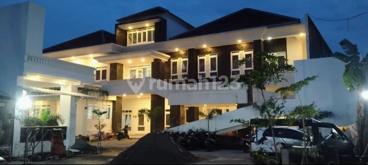 For immediate sale: White House Lux, excellent for passive income in Cimahi City.