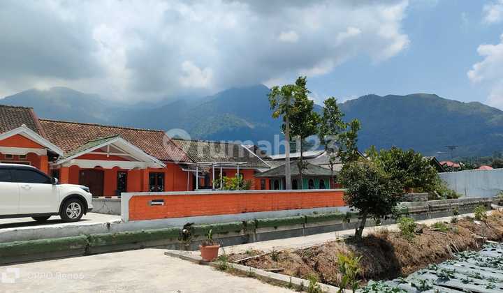 For sale beautiful villa in Garut For sale beautiful villa in Garut