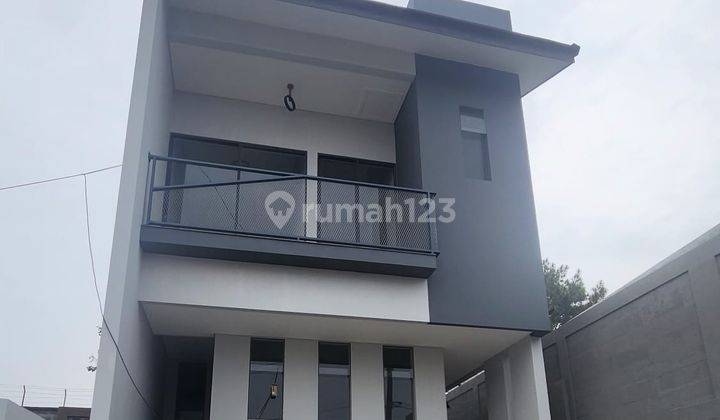 Dijual Rumah 2LT Siap Huni Setiabudi Regency Bandung  1