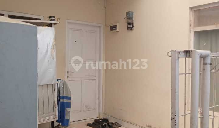 Dijual kostan 2 lantai 4 kamar Cisitu Dago BAndung Dijual kostan 2 lantai 4 kamar Cisitu Dago BAndung