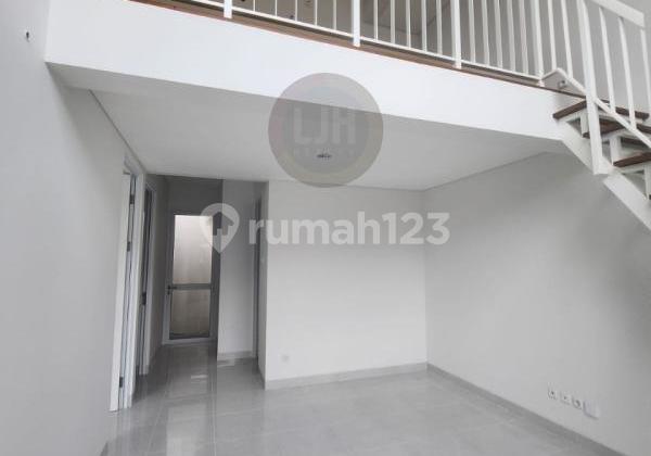 For Rent House Paramount Petals Curug Tangerang For Rent House Paramount Petals Curug Tangerang
