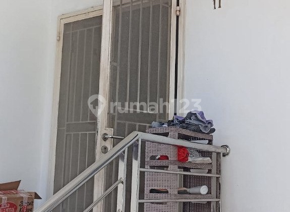 3-Story House in Pluit