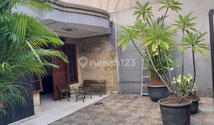 #Di jual cepat rumah murah strategis Rawabelong cocok untuk usaha ramai murah nego , Bu jakarta barat  1