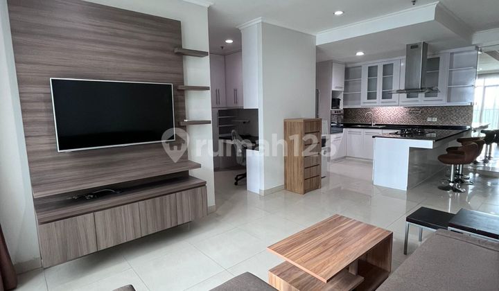 Disewakan Hamptons Park unit 3 BR Furnished Dekat ke Cipete dan MRT , 1
