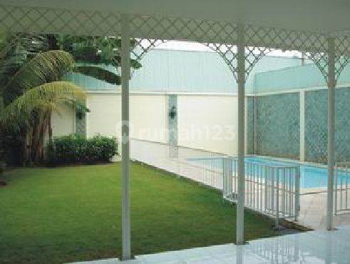 Rumah Sewa Tanah Kusir 2 Lantai Kolam Renang 6