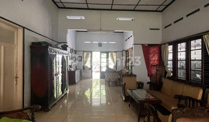 Dijual Rumah Tanah Abang Harga NJOP Hitung Tanah Bentuk Tanah Bagus Bangunan Kokoh