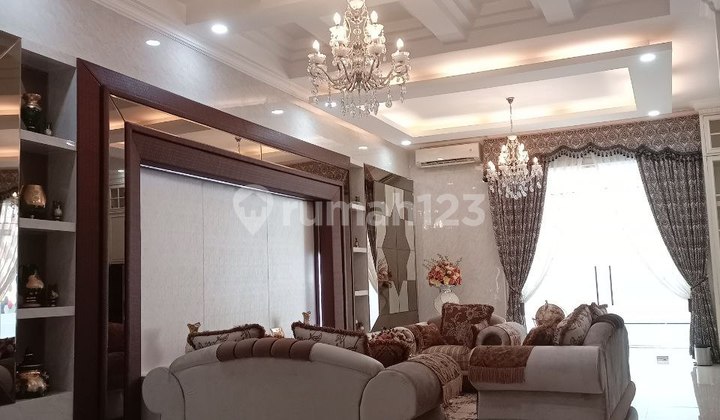 For Rent Fully Furnished Menteng House Always Rented by Embassies Basement Parking 3 Floors For Rent Fully Furnished Menteng House Always Rented by Embassies Basement Parking 3 Floors