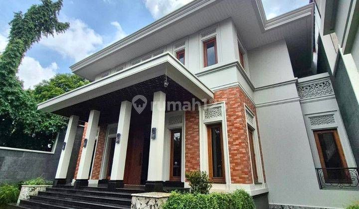 Disewakan Rumah Menteng Luxury Dengan Elevator Full Marmer cocok untuk Kedutaan Besar  2