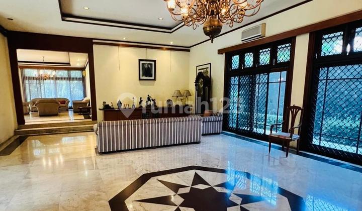 Dijual Bawah NJOP Rumah Patra Kuningan 5 Kamar Langka bisa Disewakan Investasi