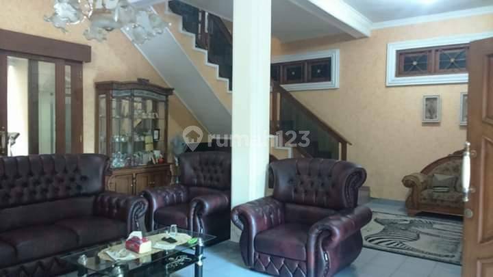Rumah Cantik Second Dekat Jl Ringroad Selatan 5