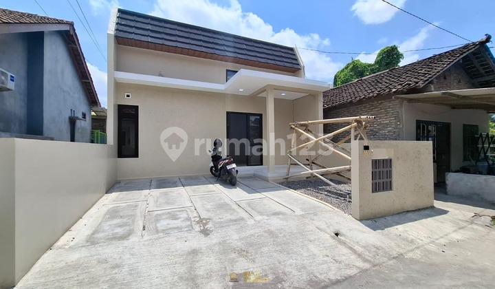 RUMAH SIAP HUNI 400 JUTAAN DEKAT KAMPUS UAD JOGJA DI BANGUNTAPAN BANTUL 2