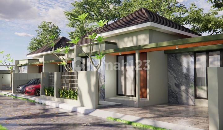 Modern Beautiful House in a Cluster in Berbah, Sleman 2