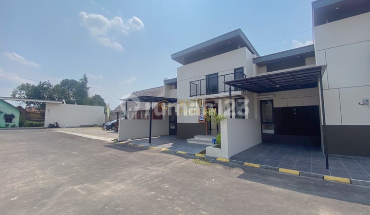 RUMAH SCANDIAVIAN DALAM PERUMAHAN ONE GATE SYSTEM DI GODEAN SLEMAN 2