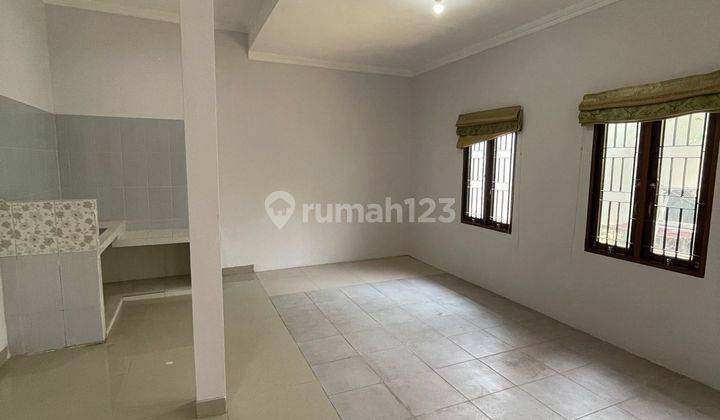 Rumah Luas Semi Furnished, Bebas Pajak Di Kalasan 2