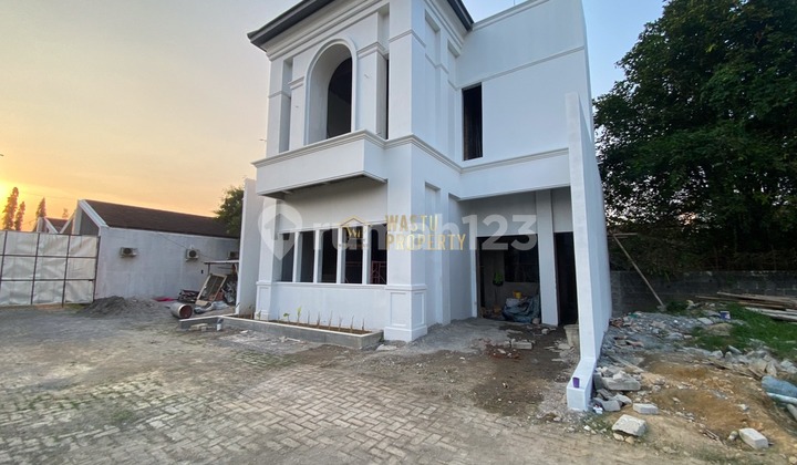 RUMAH MEWAH MURAH 2 LANTAI DI JL GODEAN YOGYAKARTA 2
