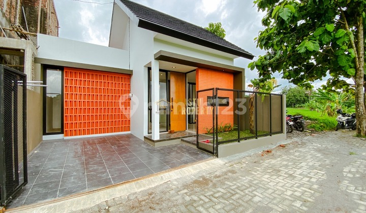 RUMAH CANTIK VIEW SAWAH HANYA 5 MENIT KE PASAR GENTAN DI NGAGLIK SLEMAN 2