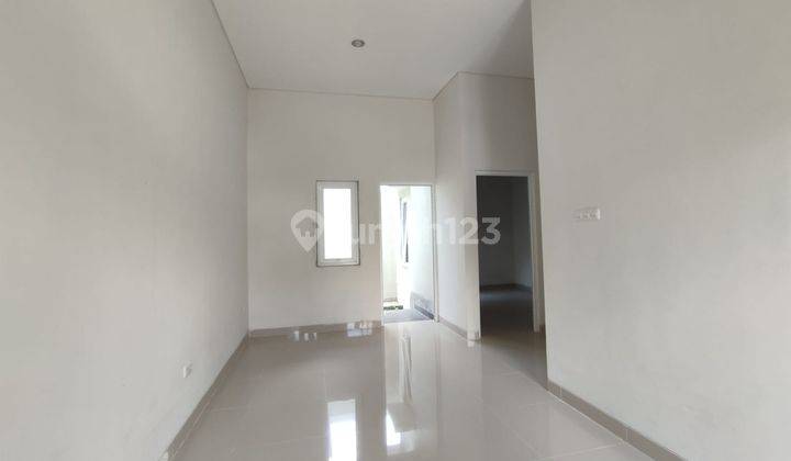 Rumah Baru Furnished SHM di Kebonarum , Klaten 8