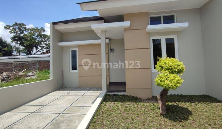 Rumah Baru Unfurnished SHM di Klaten, Klaten 1