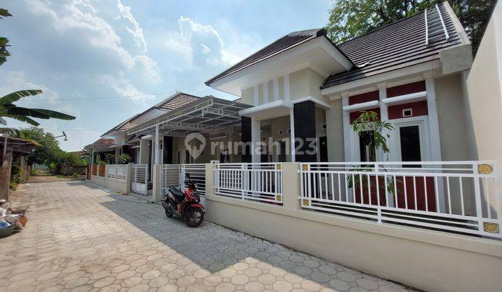 Rumah 3 Kamar Siap Huni Desain Modern Dekat Candi Prambanan 2