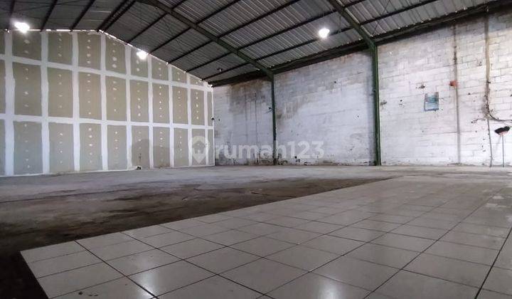 Gudang Kokoh Bagus Strategis Mainroad Cicukang Bandung Disewakan 1