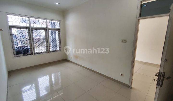 Rumah Minimalis Siap Huni di Taman Kopo Indah 2 1