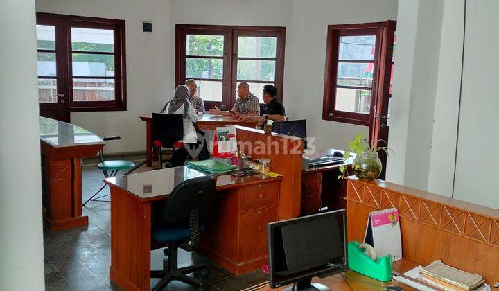 rumah tempat usaha d isayap dewi sartika 2 lantai 1