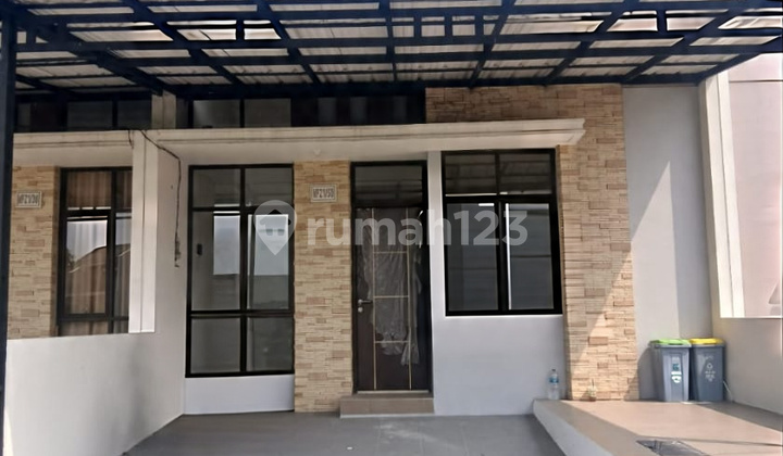 Rumah Baru Siap Huni Dengan 2 Toren Di Cluster Villagio 1