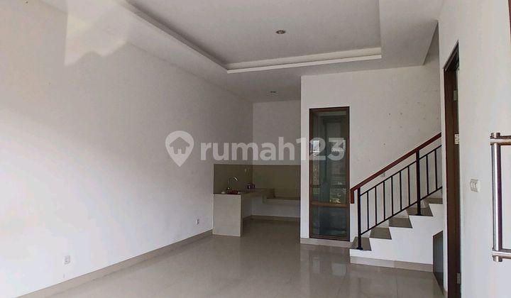 Rumah Modern Mewahdi Perkotaan Citra Raya 2