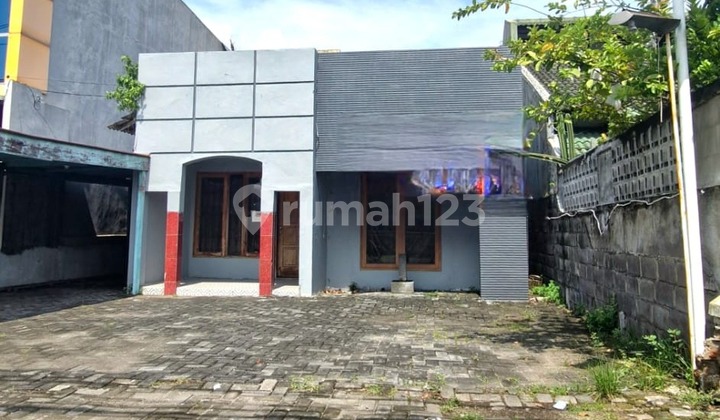 Rumah Strategis Cocok untuk Usaha di Tlogosari Raya 1