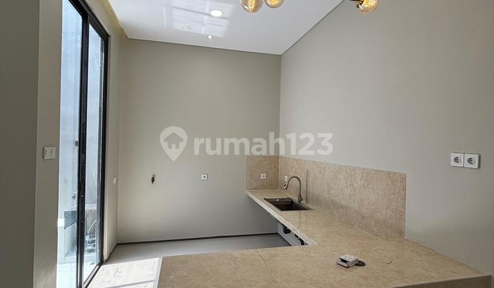 Rumah Premium Siap Pakai di Selomas Timur Tanahmas 2